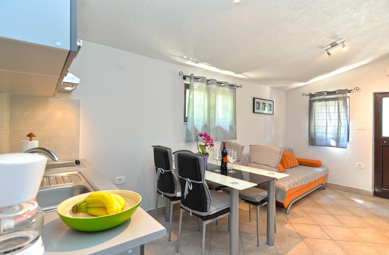 Apartment Vesna 1642 Pula Exterior photo