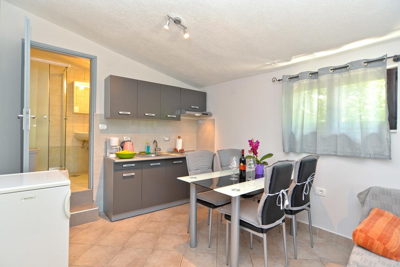 Apartment Vesna 1642 Pula Exterior photo